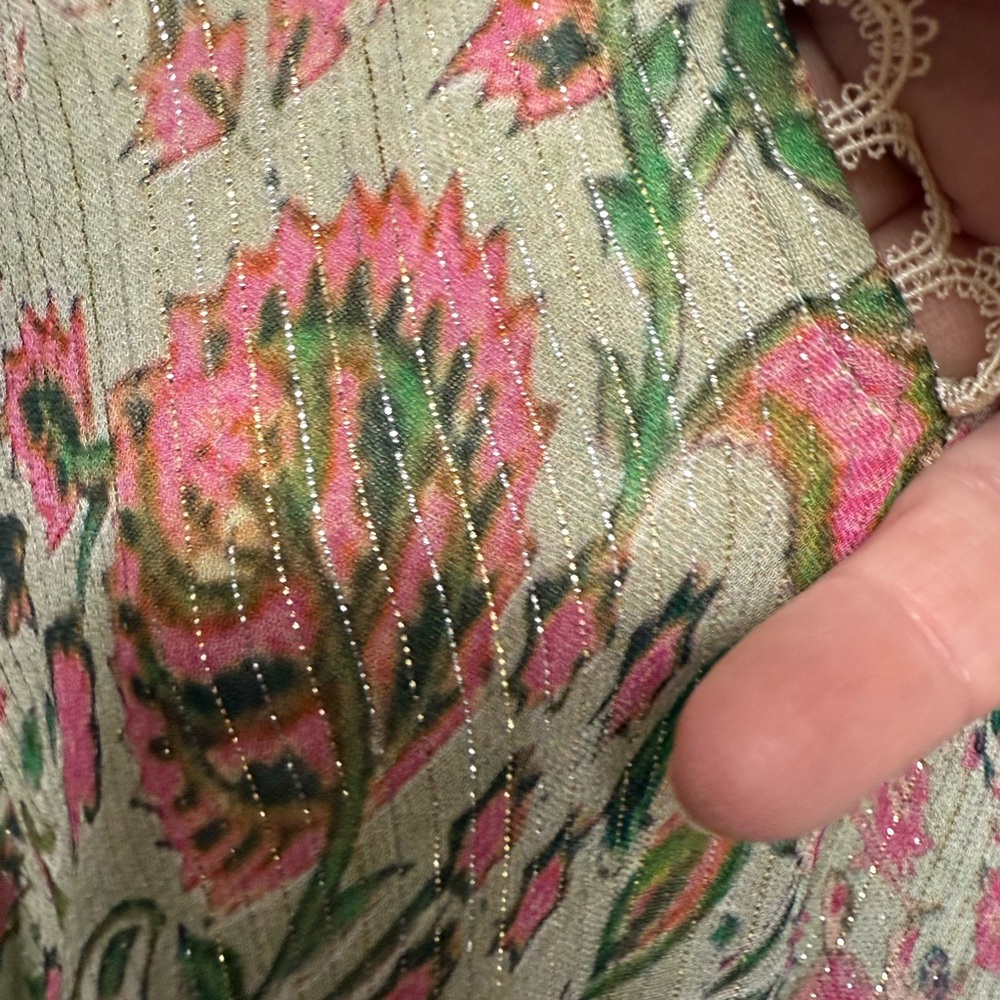 NEW Hemant & Nandita NWOT Floral Patterned Fabric+Pink+Green, gold thread Accent - Picture 8 of 9